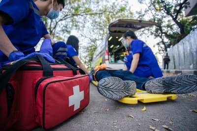 Noleggio ambulanze private per eventi e manifestazioni sportive a Castagnola Personale sanitario specializzato che opera durante manifestazioni ed eventi sportive