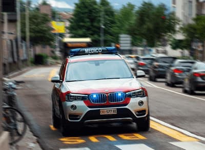 L'ambulanza taxi viene scelta per trasferire di pazienti non gravi Immagine Ambulanza taxi in servizio a Tor de' Cenci